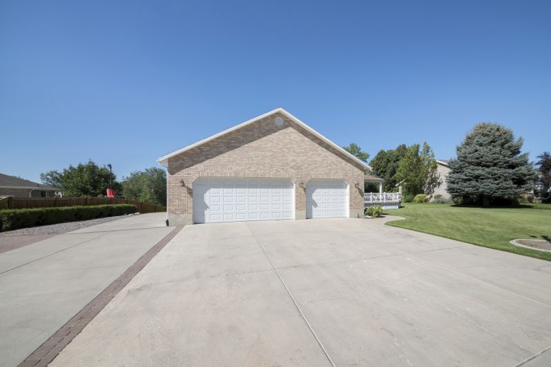 Attached Garage Construction in Cypress, TX
