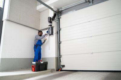 Garage Door Service in Silver Spring, MD